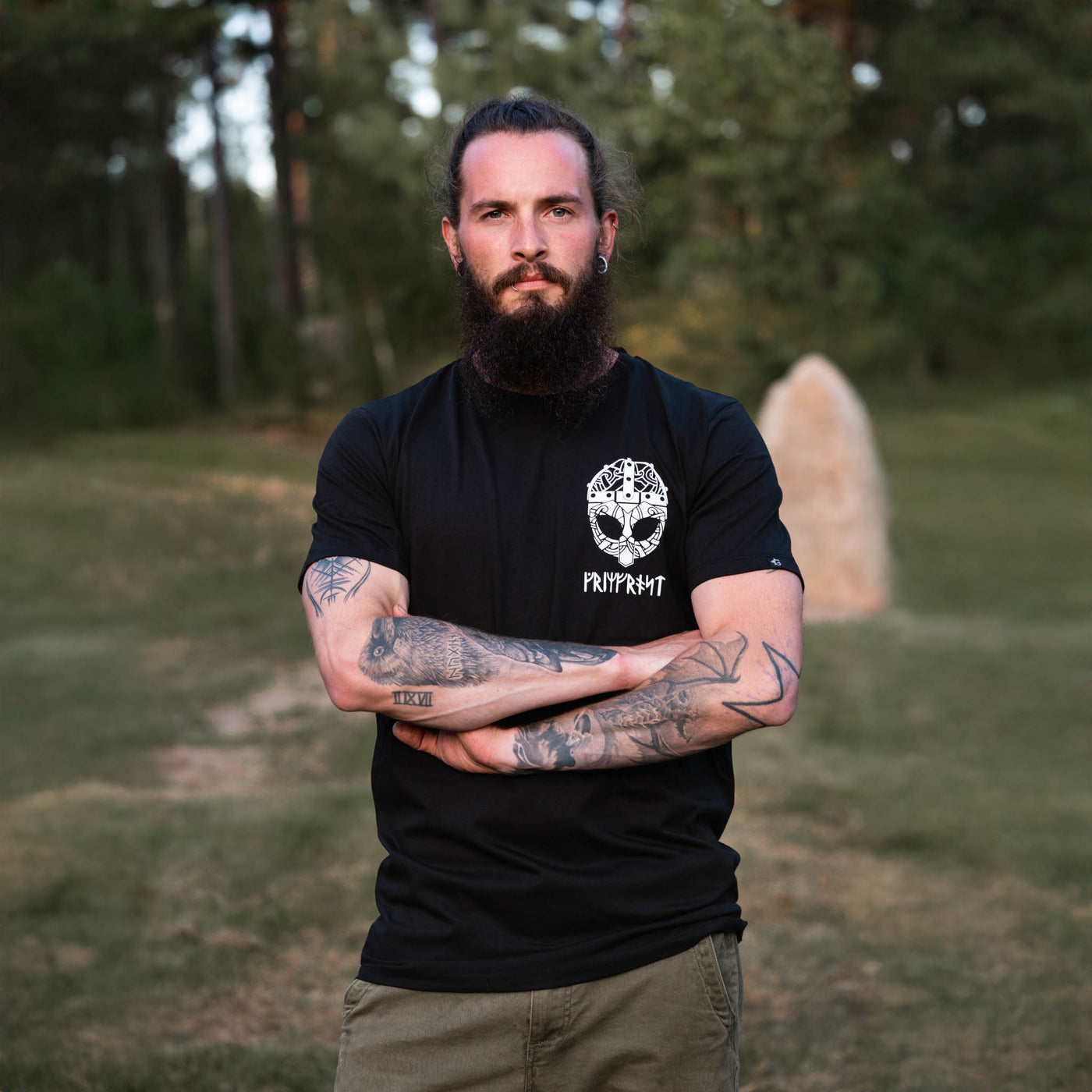 Premium Tee, Grimfrost Clan, Black