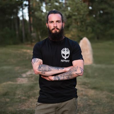 Premium Tee, Grimfrost Clan, Black