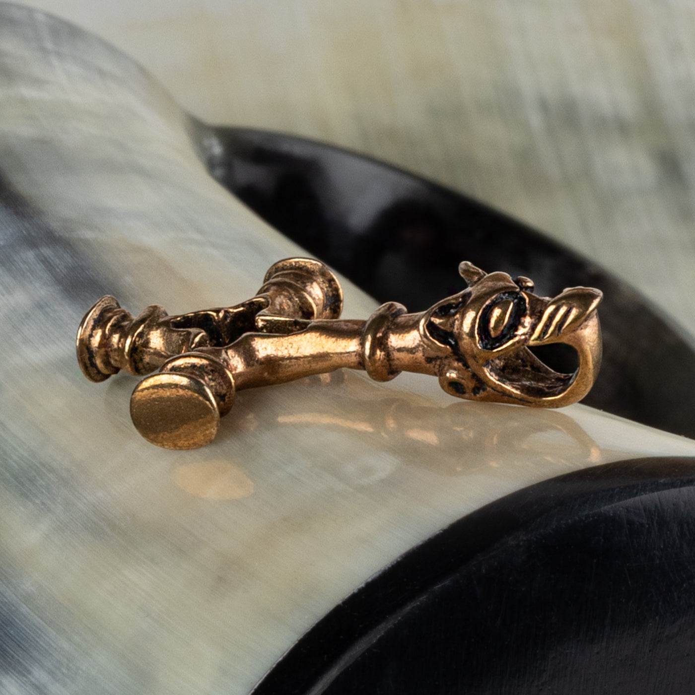 Icelandic Hammer, Bronze