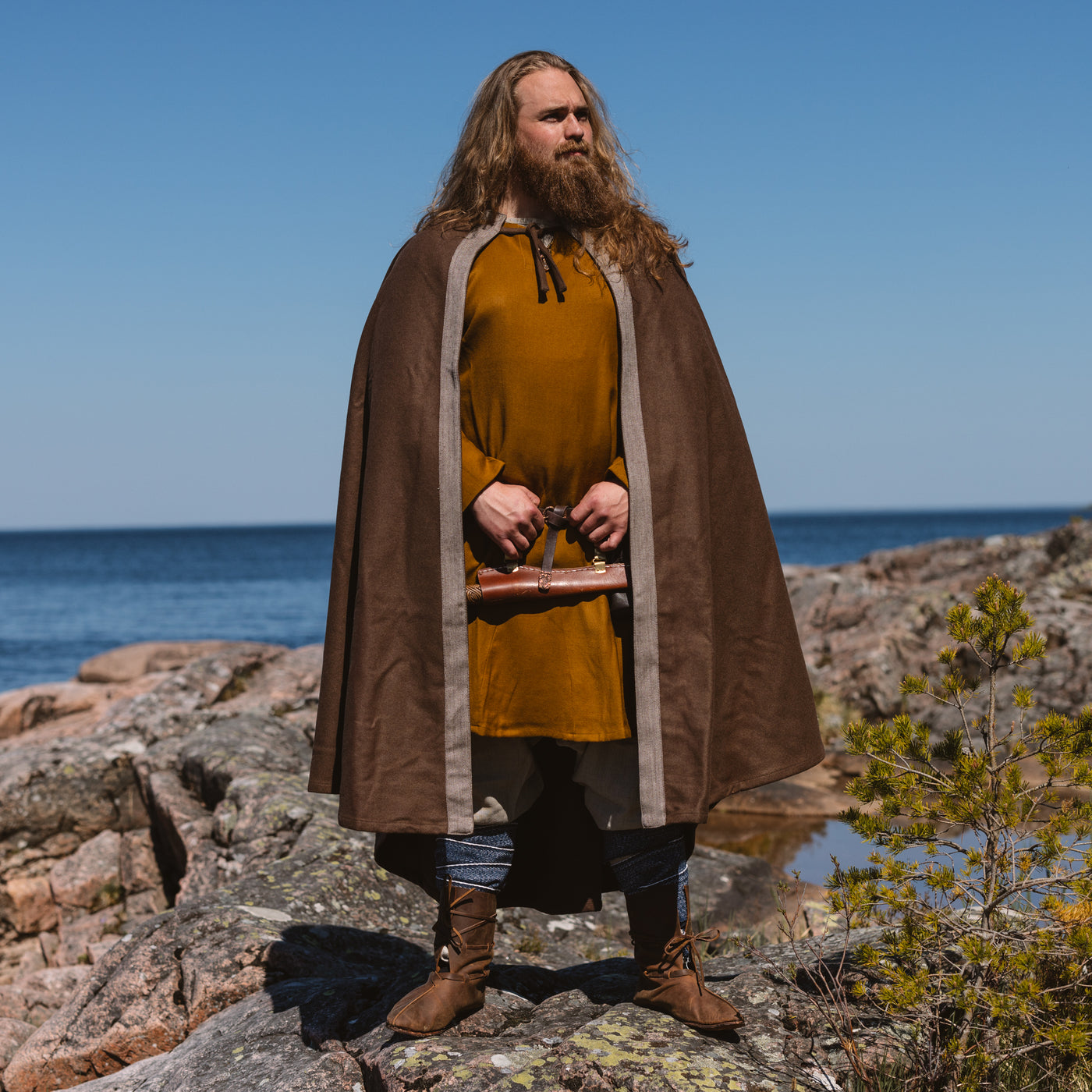 Viking Half-Circle Cloak, Brown