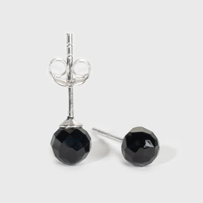 Round-Cut Black Onyx Silver Stud Earrings