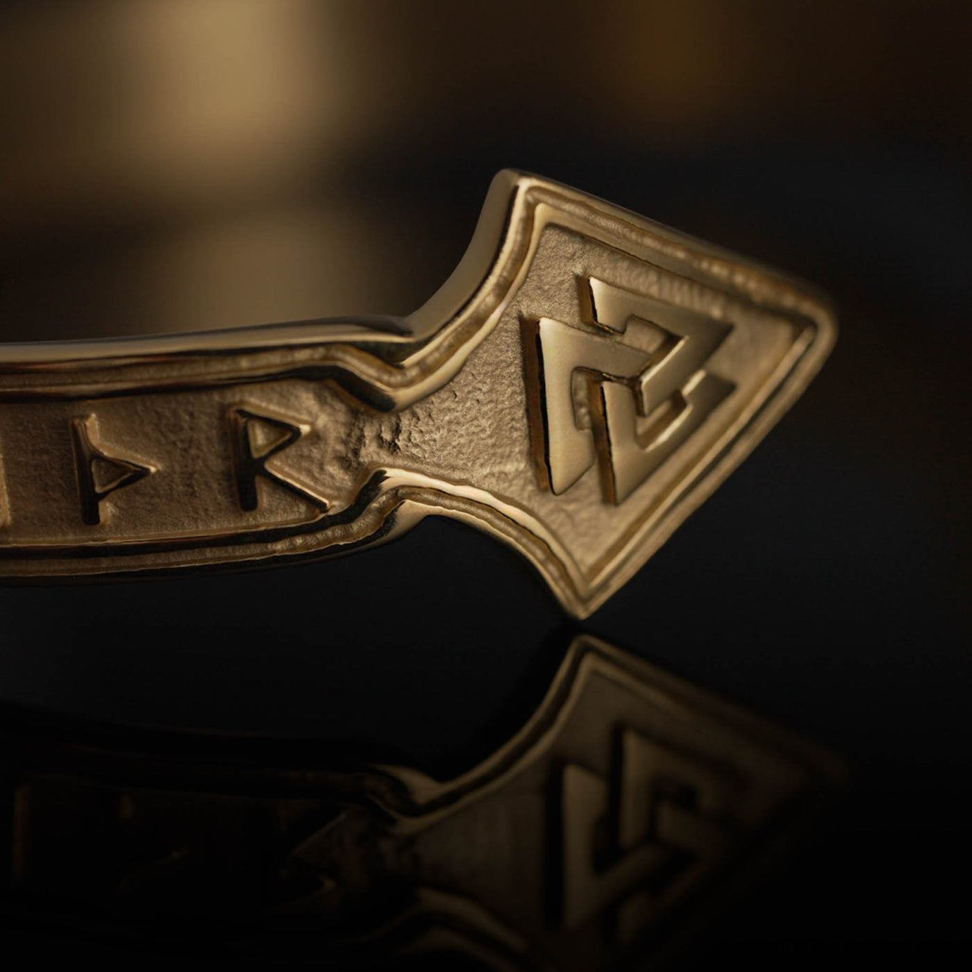 Odin Manschette, Vergoldet