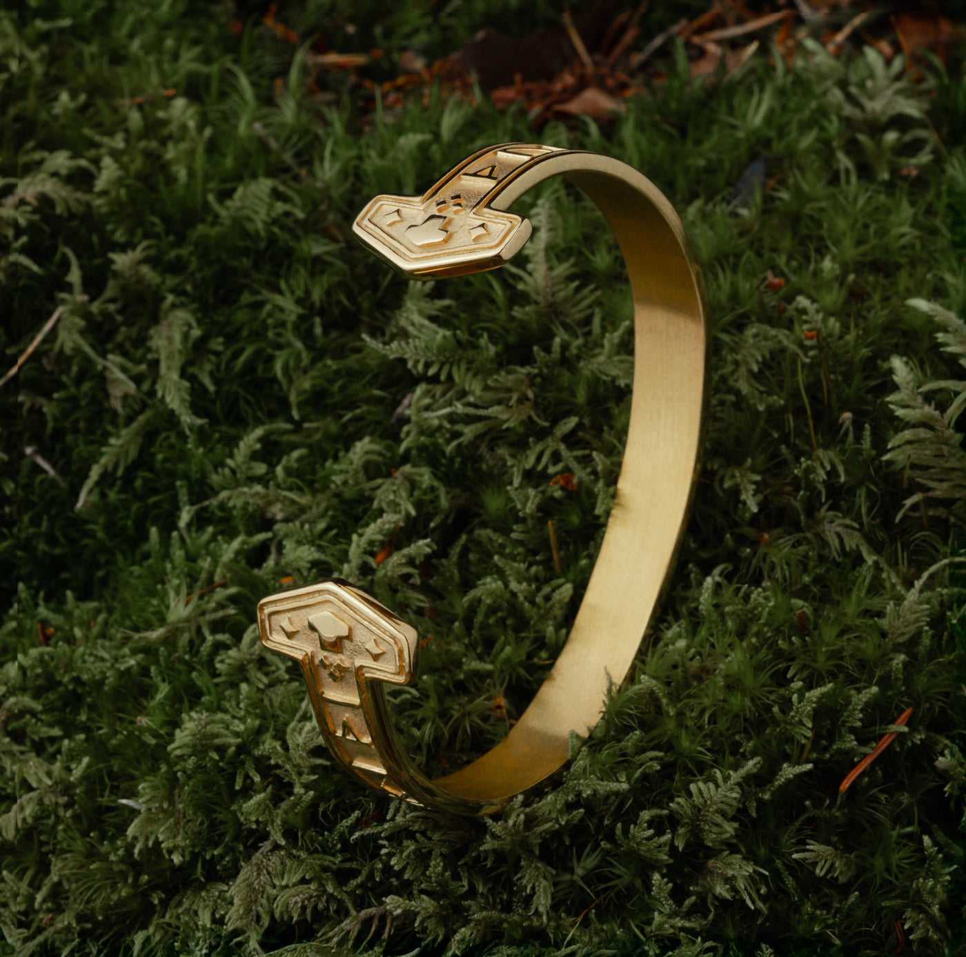 Thor Cuff, Gold Plated