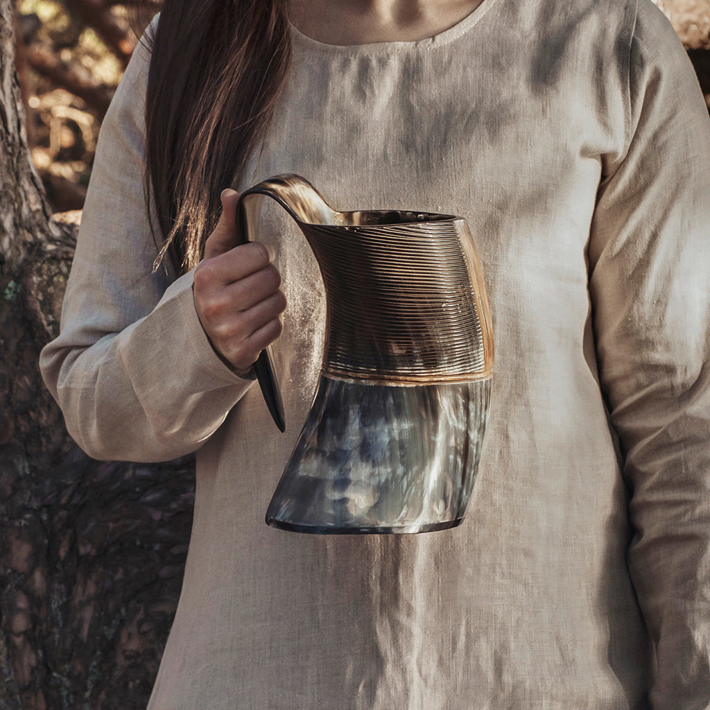 Mugs - Jarl's Horn Mug, Carved - Grimfrost.com