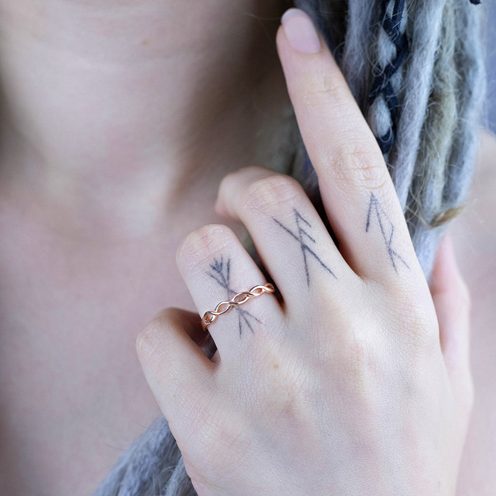 Waves Ring, Rose Gold