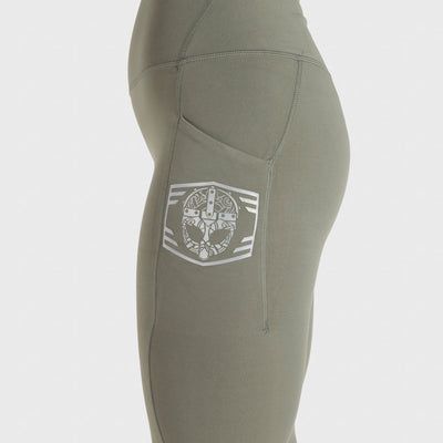 Clan Helmet Leggings, Tea Green